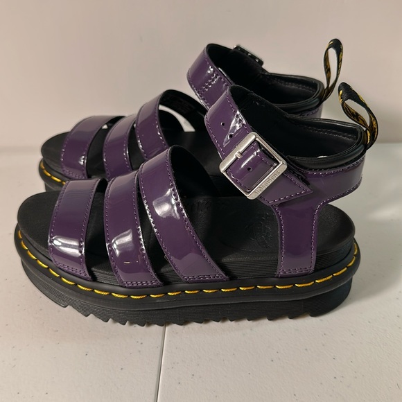 Dr. Martens Blaire Sandal - Picture 6 of 9